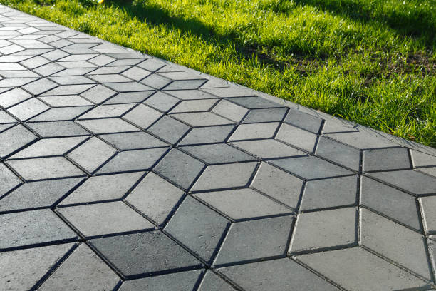  Elmendorf, TX Driveway Pavers Pros